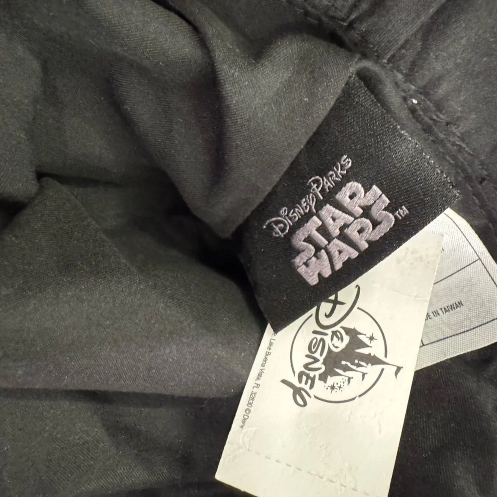DISNEY PARKS STAR WARS BUCKET SUN CAP ADULT HAT NEW 2020